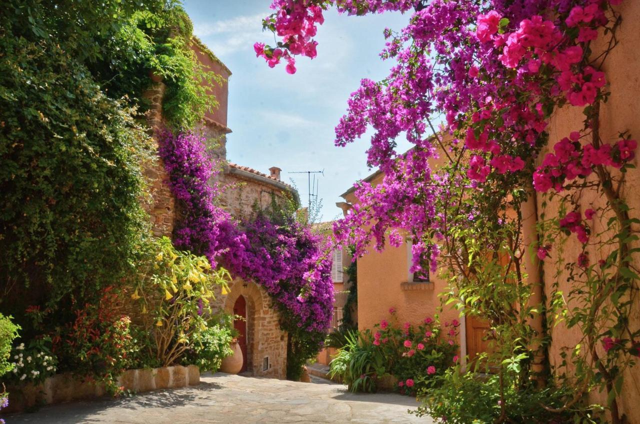 Sole Mia, Appt 2/4Pers Au Coeur De Bormes Apartment Exterior photo