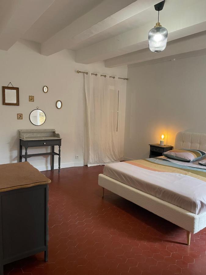 Sole Mia, Appt 2/4Pers Au Coeur De Bormes Apartment Exterior photo